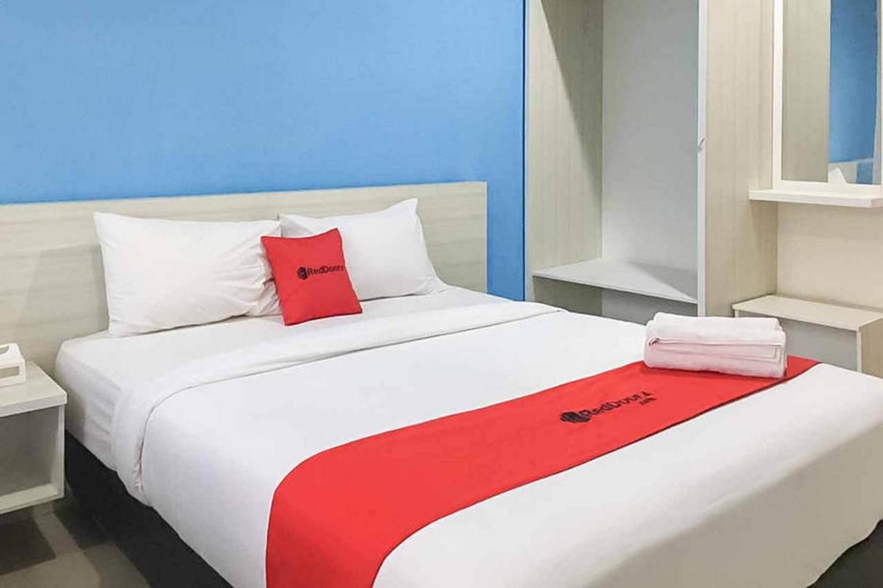 Reddoorz Plus At Panorama Villas Batu Бату Экстерьер фото
